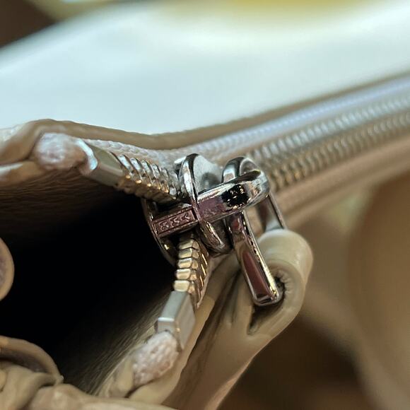 MARC JACOBS The Dual Hobo Bag - Picture 6 of 14